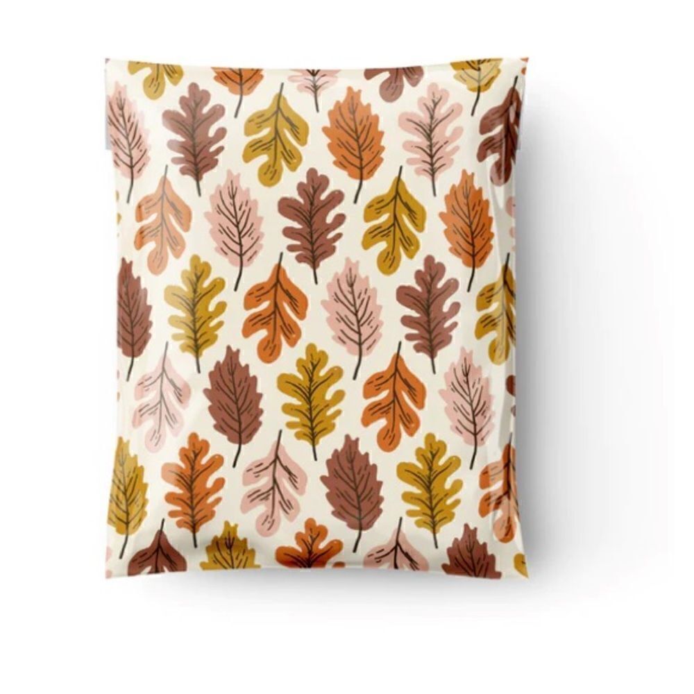 Poly mailers 35 poly plus 35 stickers